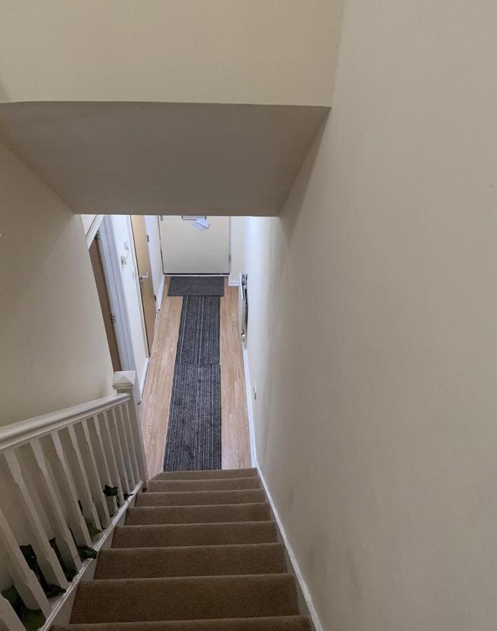 Rooms 7 Minutes From Etihad Manchester Esterno foto